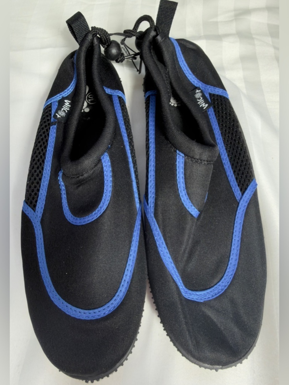 Wavlink Black & Blue Men’s Water Shoes - Lightweight Quick-Dry Swim Footwear